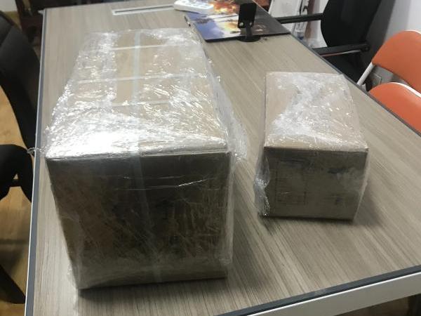 Себептердің байланысы нарықтың берік сұранысын қанағаттандыру үшін партияларда жеткізіледі